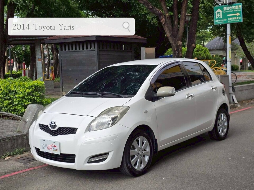 2014 TOYOTA YARIS